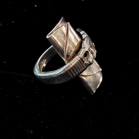 Community Large silver Ring - Picture 5 of 10